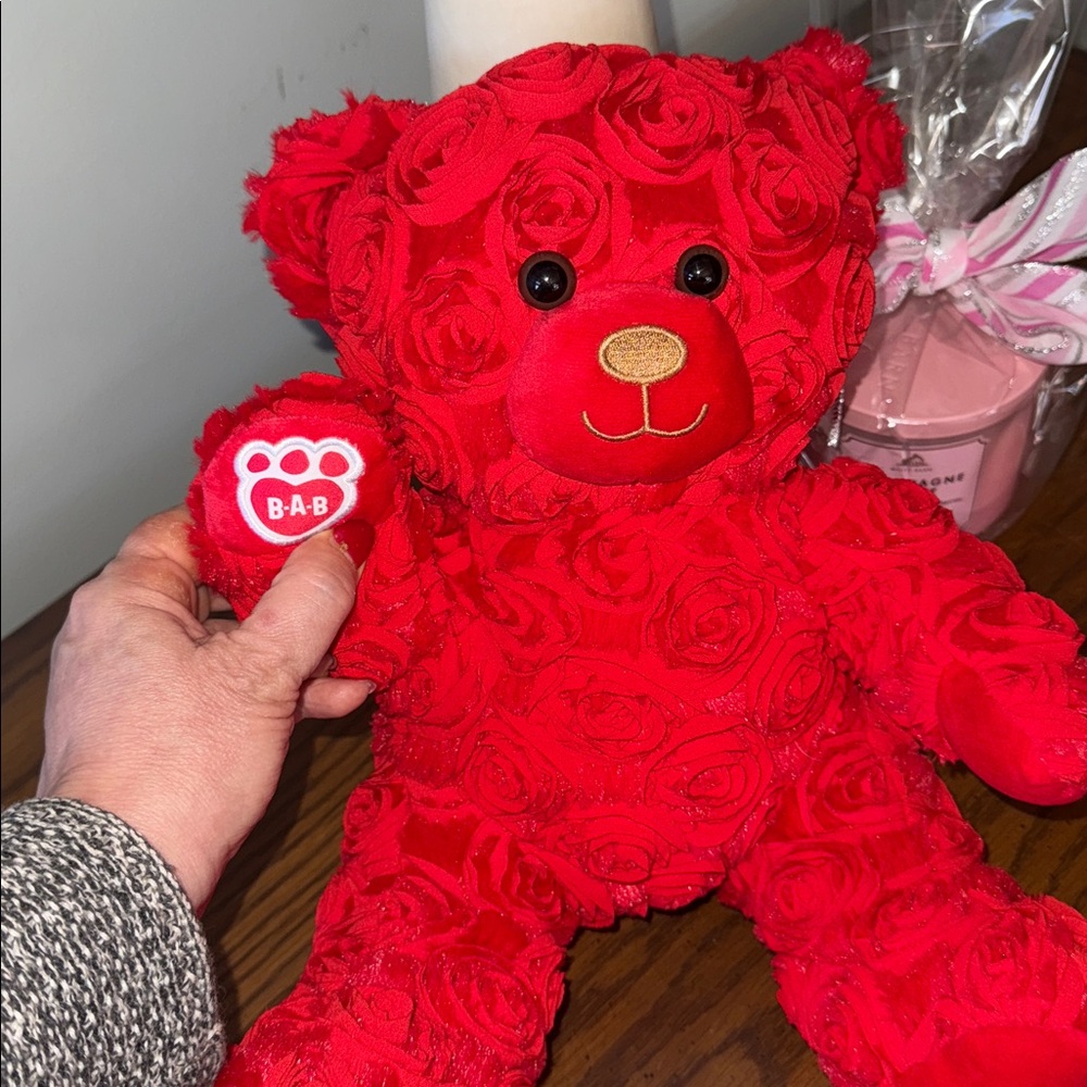 Build-A-Bear Red Roses Teddy - Picture 4 of 9